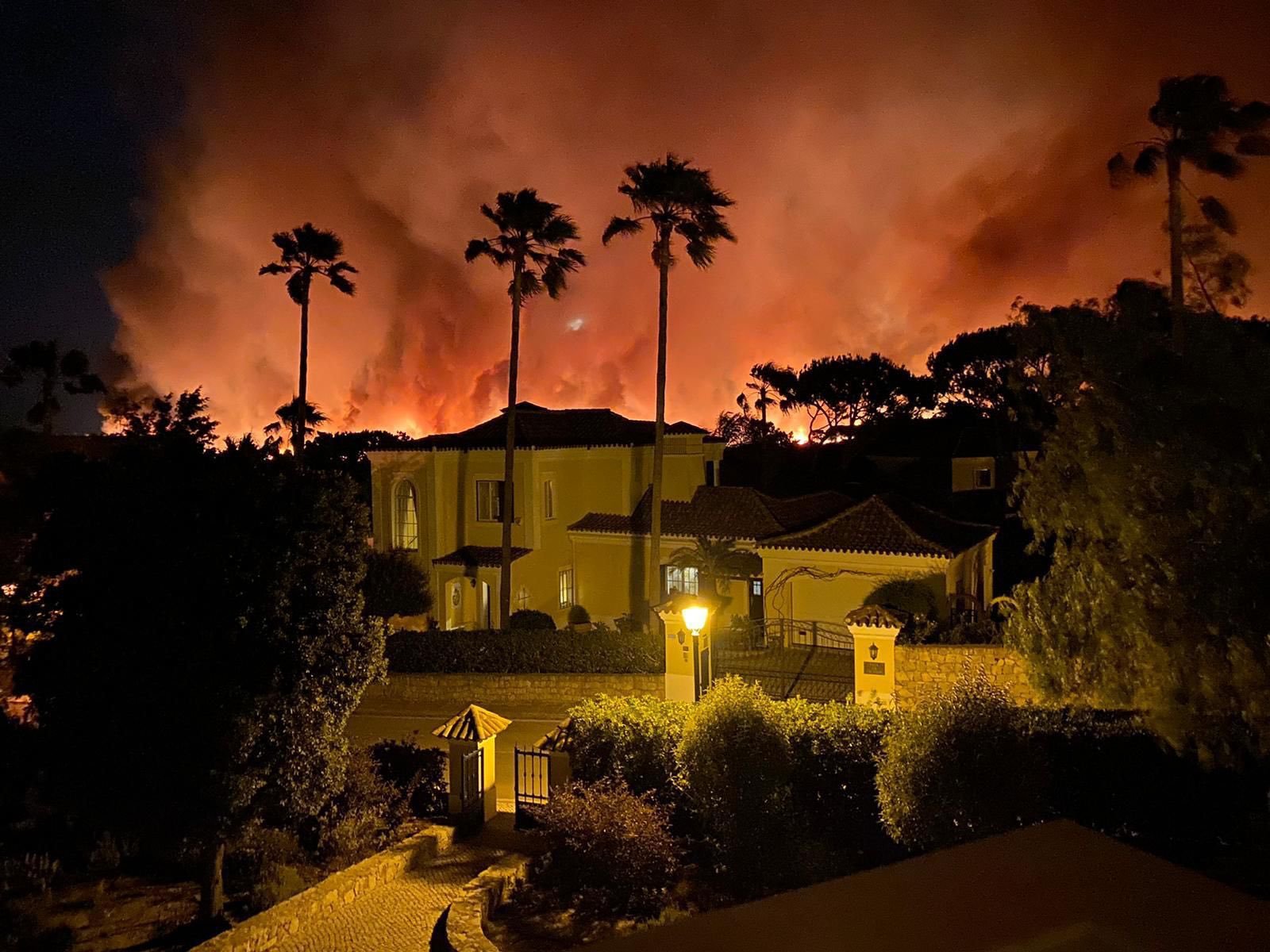 WATCH Huge Blaze Rips Through Popular Golf Resort