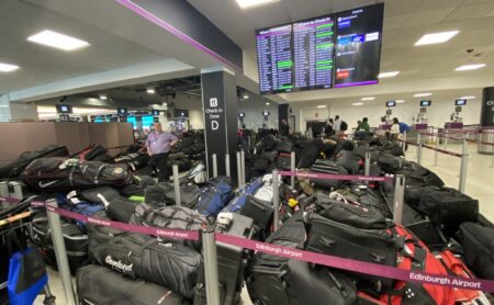 Edinburgh Airport Golf Bags