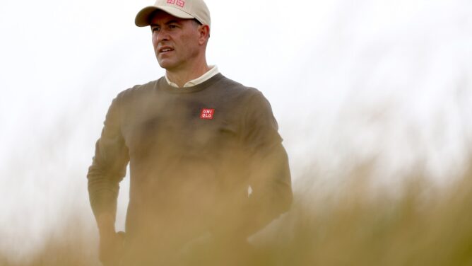 Adam Scott what's in the bag