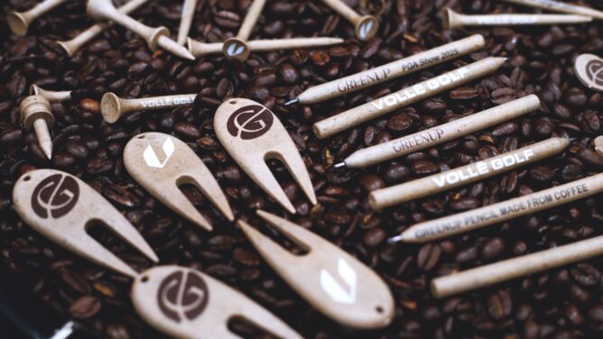 GreenUp Golf coffee tees