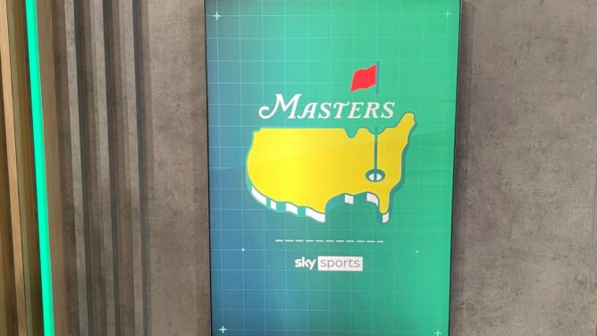 I played Amen corner ahead of The Masters at Sky Sports Studios. Here’s how I fared.