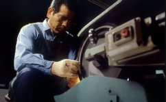 Katsuhiro Miura
