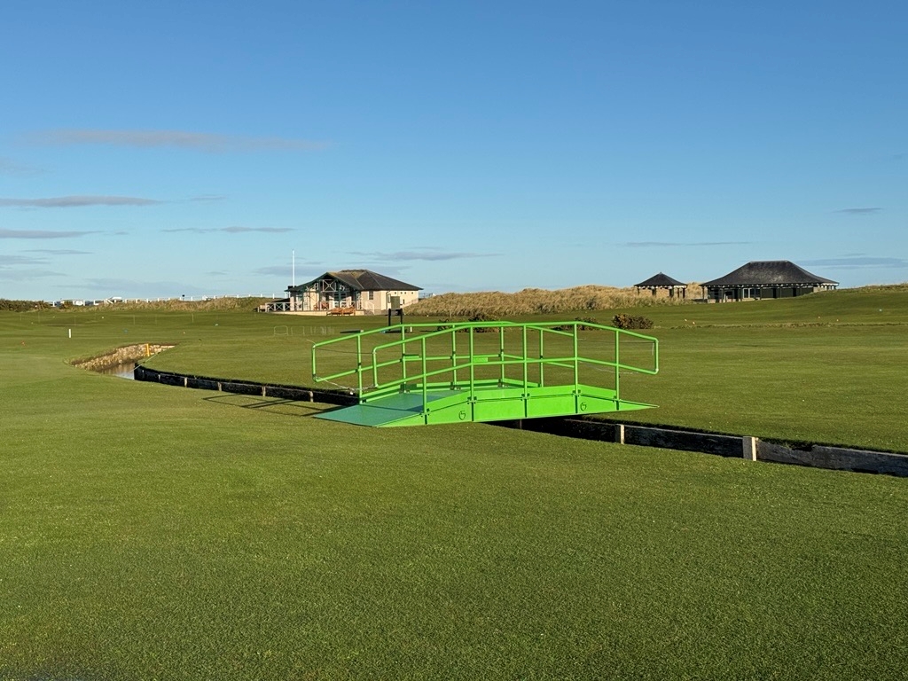 There's a new bridge on the Old Course in St Andrews (for now)